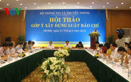 Необходимо соблюдать Конституцию 2013 года при разработке нового закона о прессе